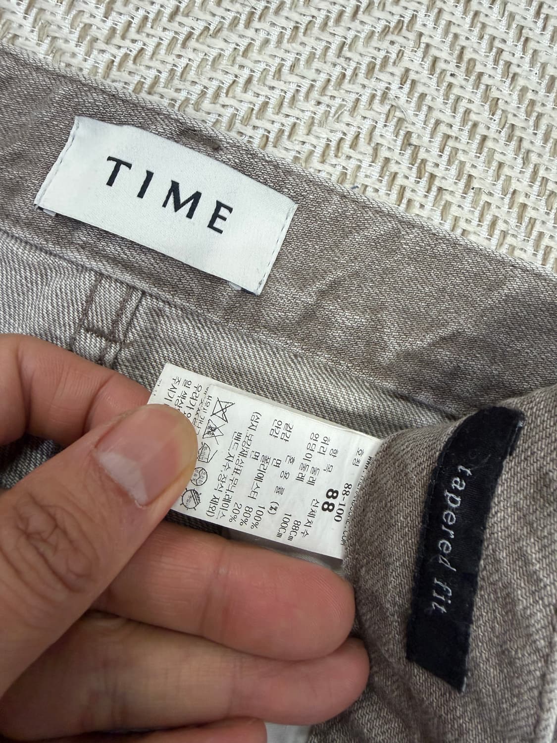 정품) 타임옴므 한섬 23ss 테이퍼드핏 데님 팬츠 88(36) 상품이미지5