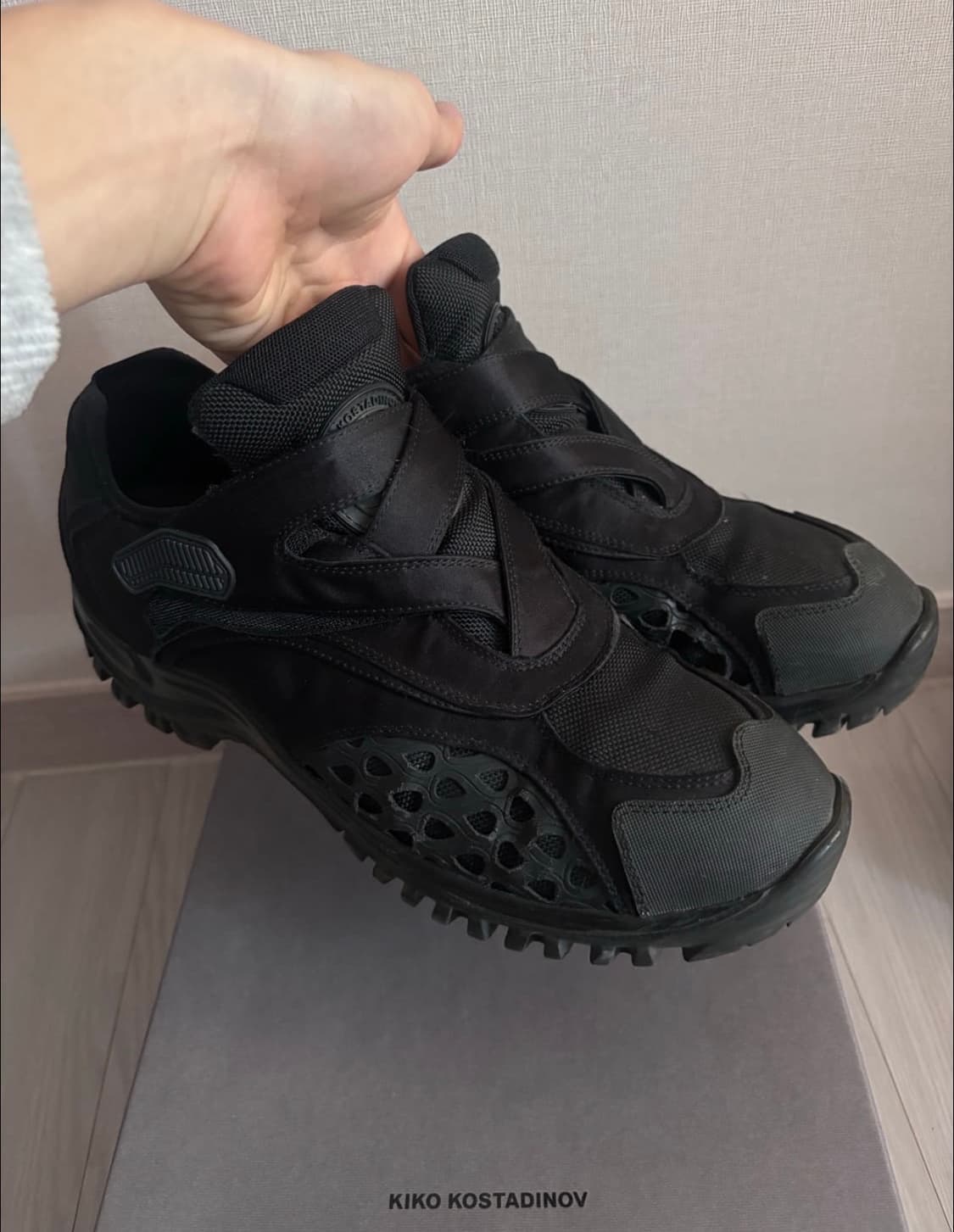 42) 키코 코스타디노브 하크만 오일 블랙 상품이미지5