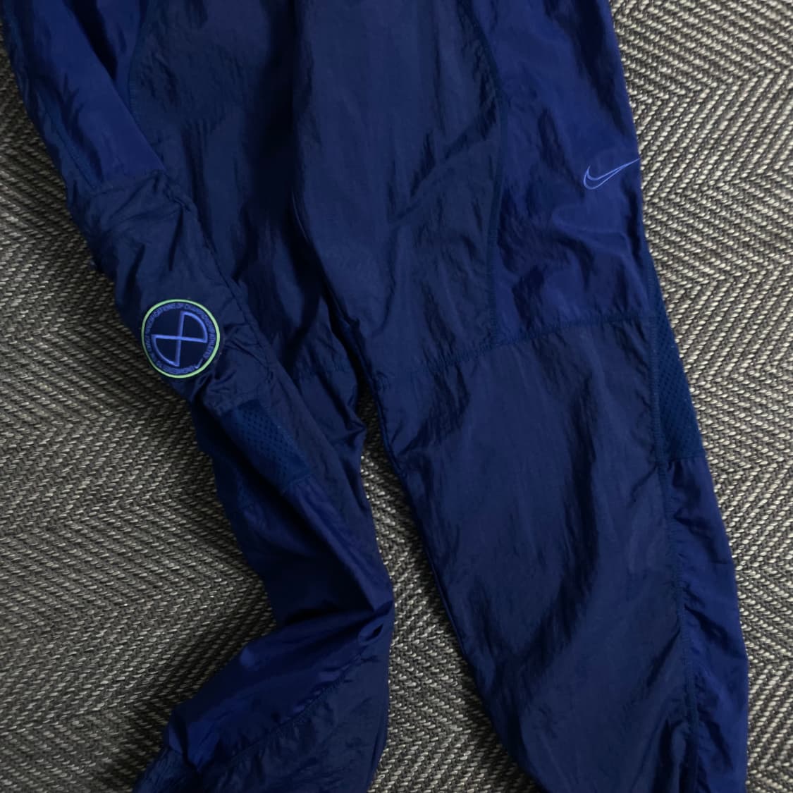 나이키 나일론 우븐 와이드 트랙 조거 팬츠 y 2924 상품이미지3