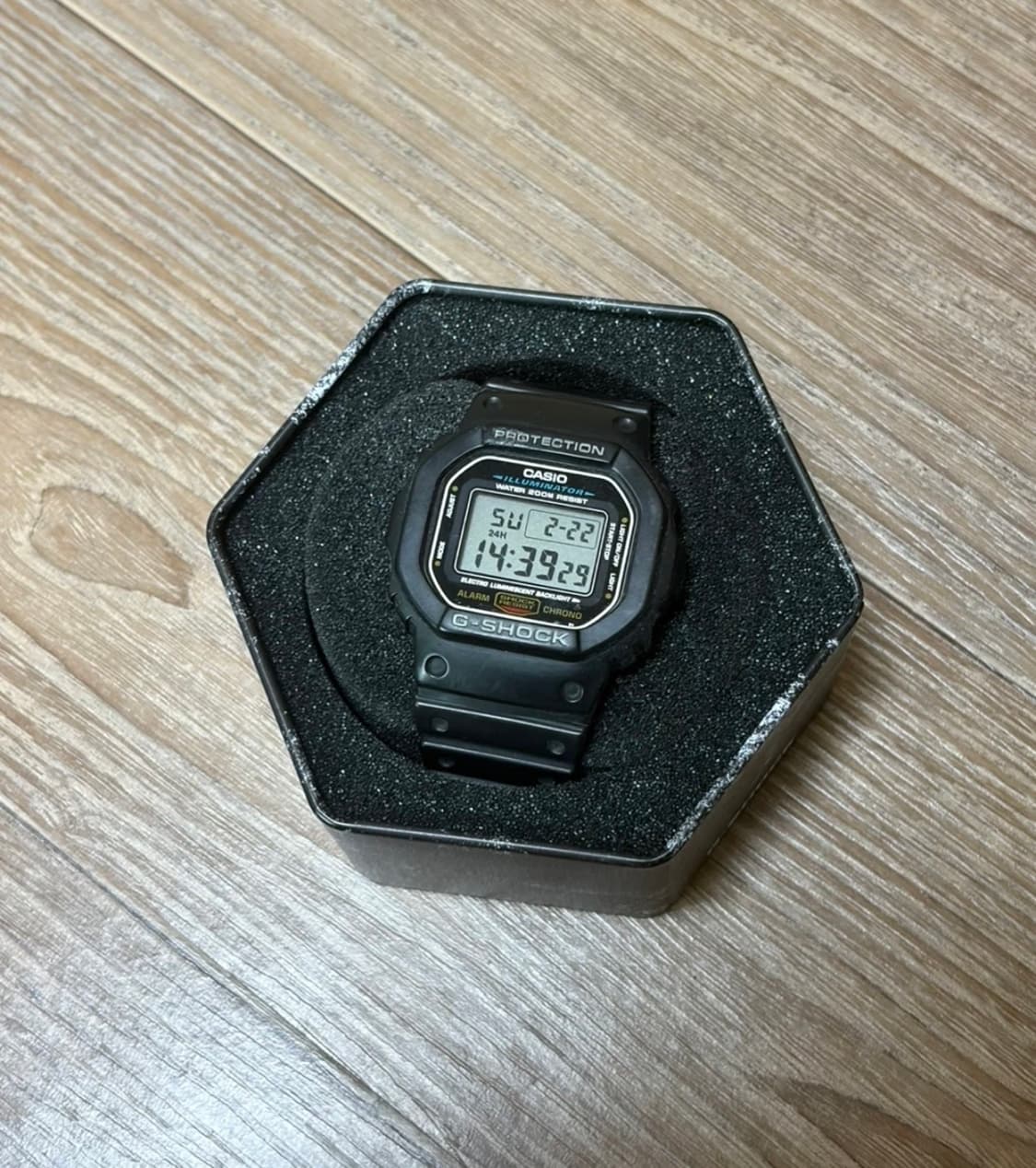 [G-SHOCK] 지샥의 근본 DW-5600E 스피드 모델 판매합니다. 상품이미지1