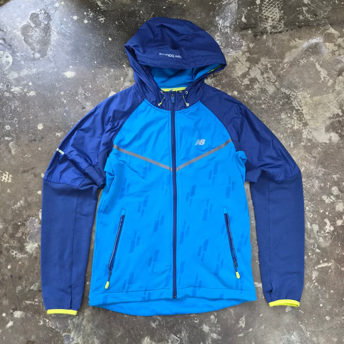95) 뉴발란스 런닝 바람막이 방풍자켓 점퍼 런닝코어 상품이미지1