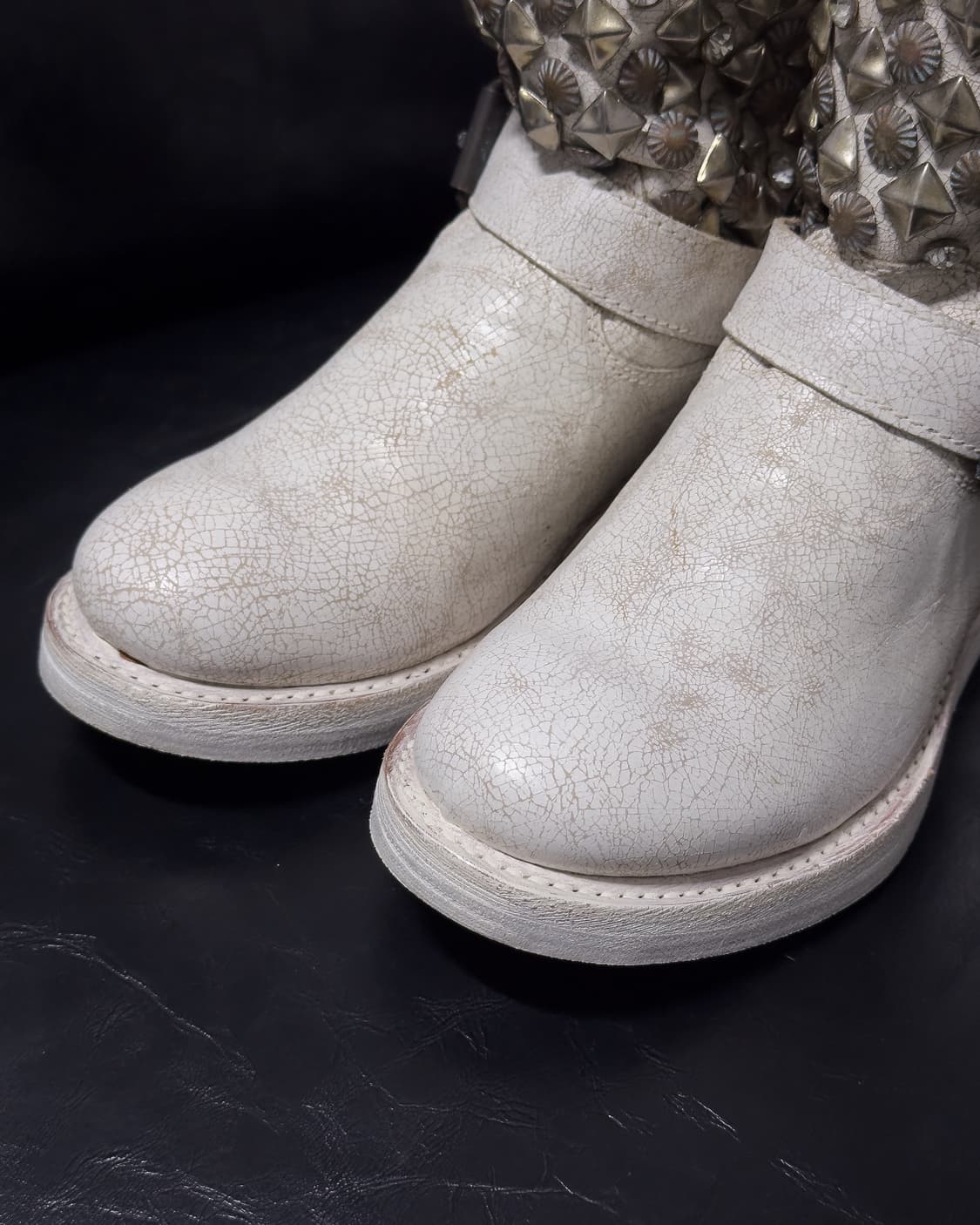 {ASH} Cracked Studded Biker Boots  상품이미지7