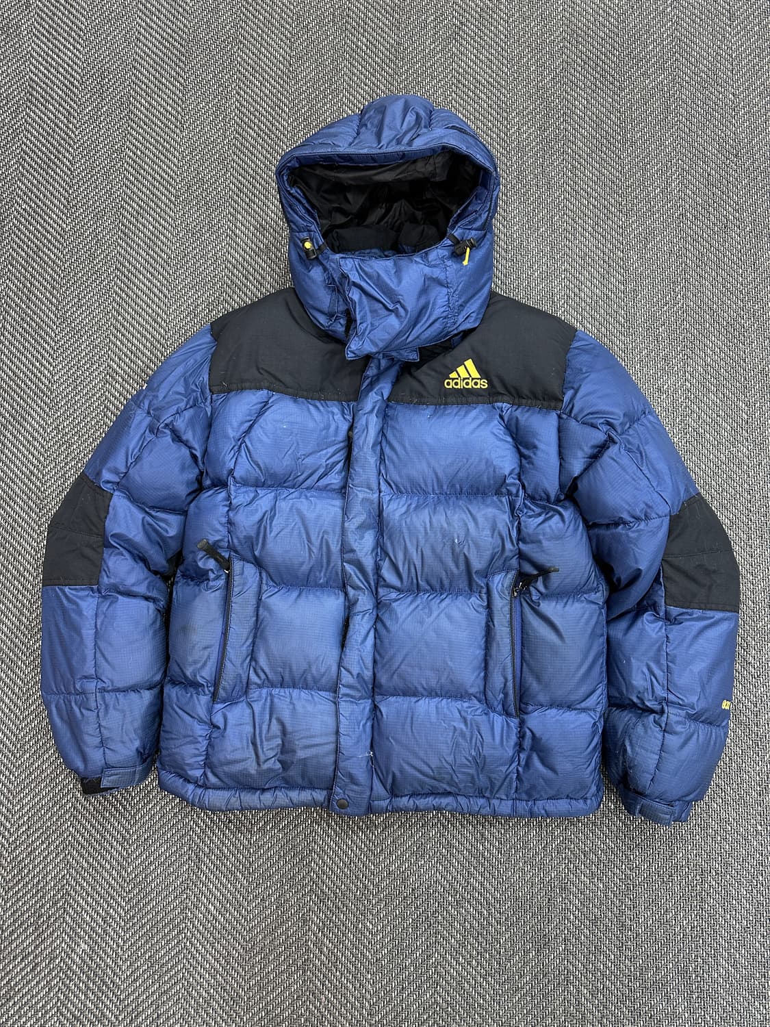 아디다스 구스패딩 블루 상품이미지1