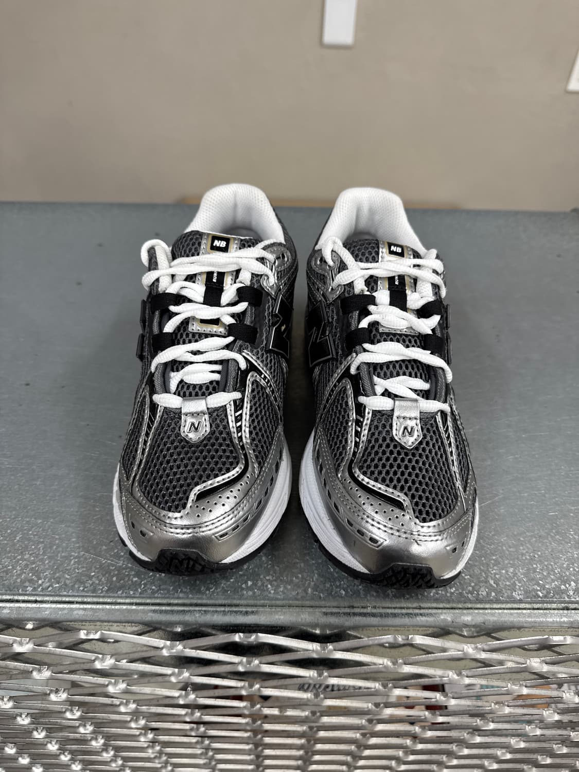 뉴발란스 1906 실버 230 상품이미지6