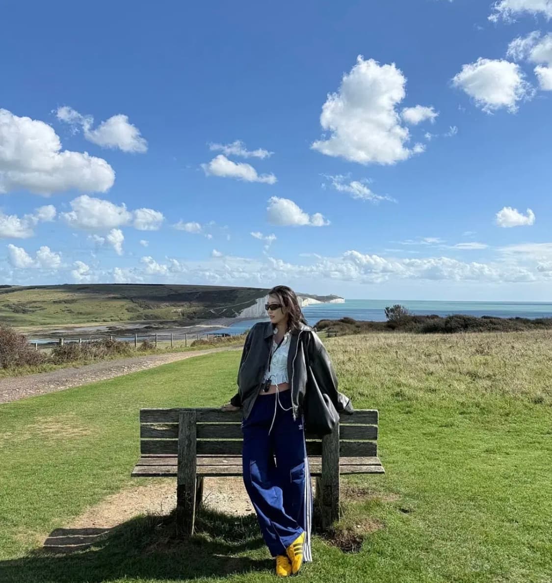 (강민경 착용)아디다스 오리지널 재팬  옐로우 블랙 230 상품이미지5