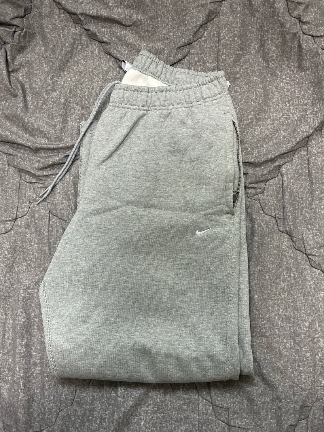 나이키 솔로 스우시 오픈 헴 팬츠  상품이미지2