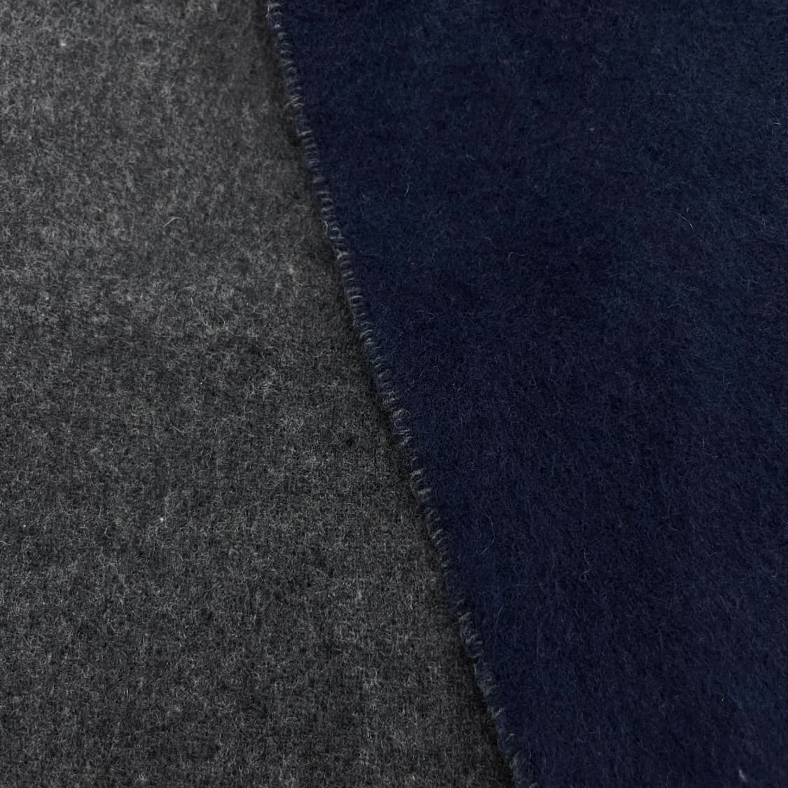 폴로 랄프로렌 차콜 포니 그레이배색 네이비 머플러 상품이미지7