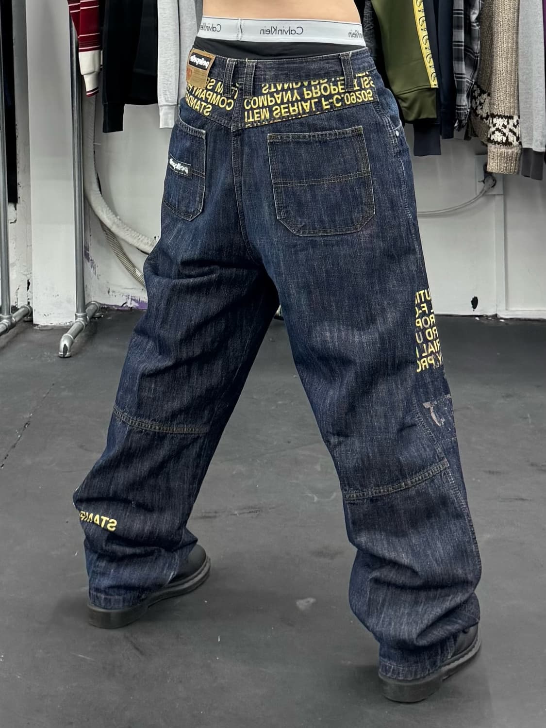 펠레펠레 레터링 올드스쿨 데님팬츠 상품이미지4