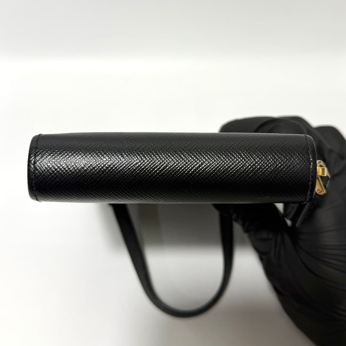 프라다 사피아노 가죽 미니 숄더백 상품이미지7