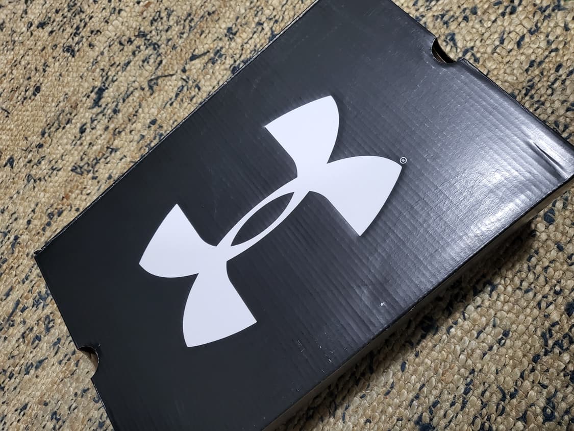 언더아머 HOVR Phantom 3 스니커즈 상품이미지9