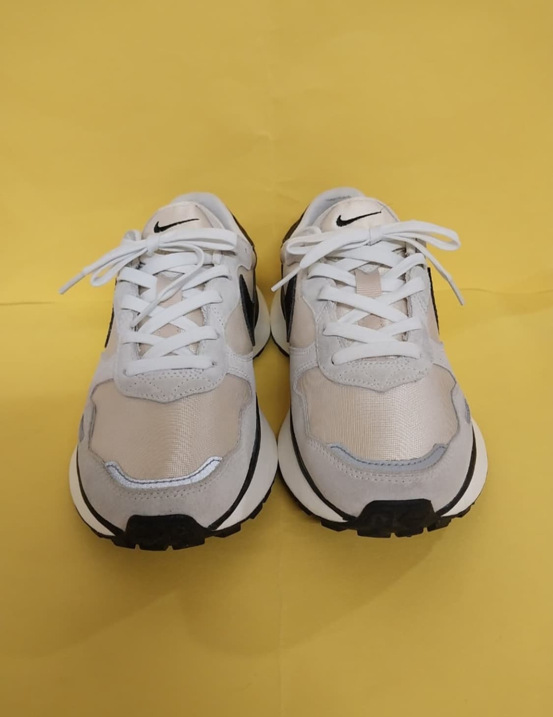 여성 나이키 피닉스 와플 키높이 운동화 (250) 상품이미지2