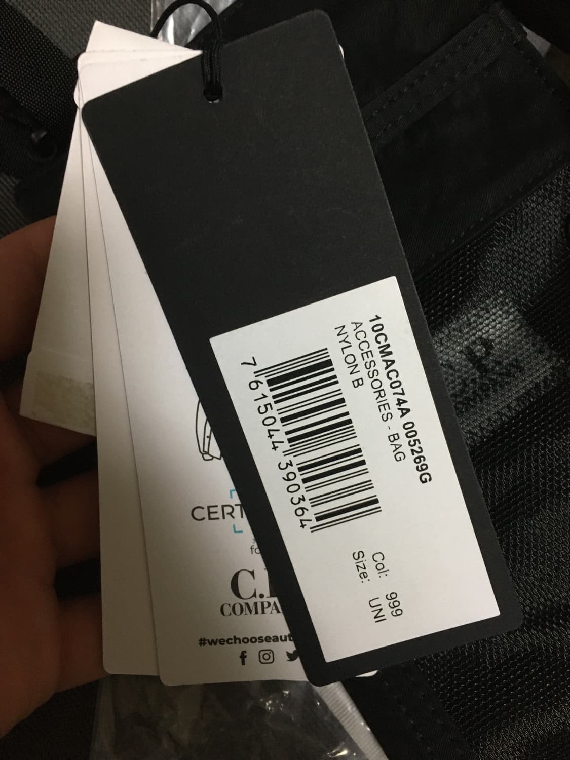 씨피컴퍼니 나일론 크로스백 판매합니다 상품이미지6