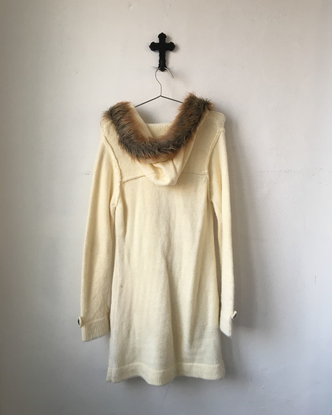 Fake fur hood duffle button cardigan 상품이미지3