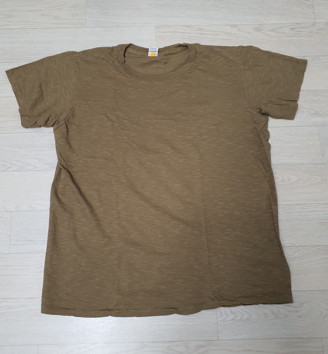 벨바쉰 옐로우 라벨 티셔츠 상품이미지1