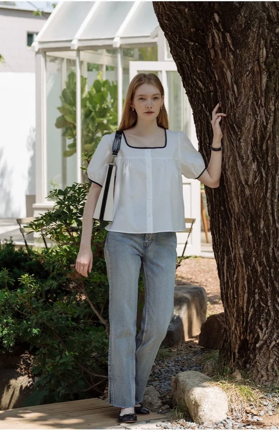 틸아이다이 스퀘어 넥 셔링 블라우스 /화이트 상품이미지5