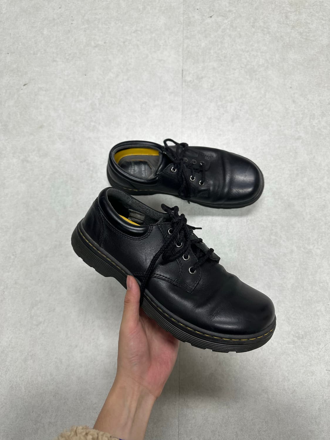 닥터마틴 Tipton low 상품이미지2