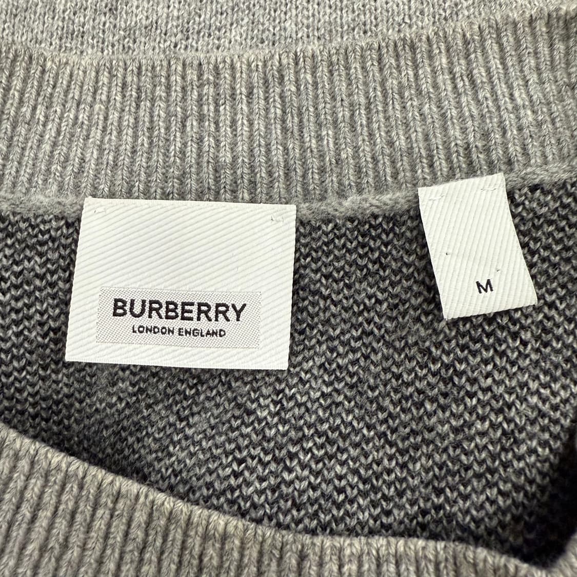 [정품/M] 버버리 EKD 울자카드 오버사이즈 스웨 터다크 썬더 c1 상품이미지5