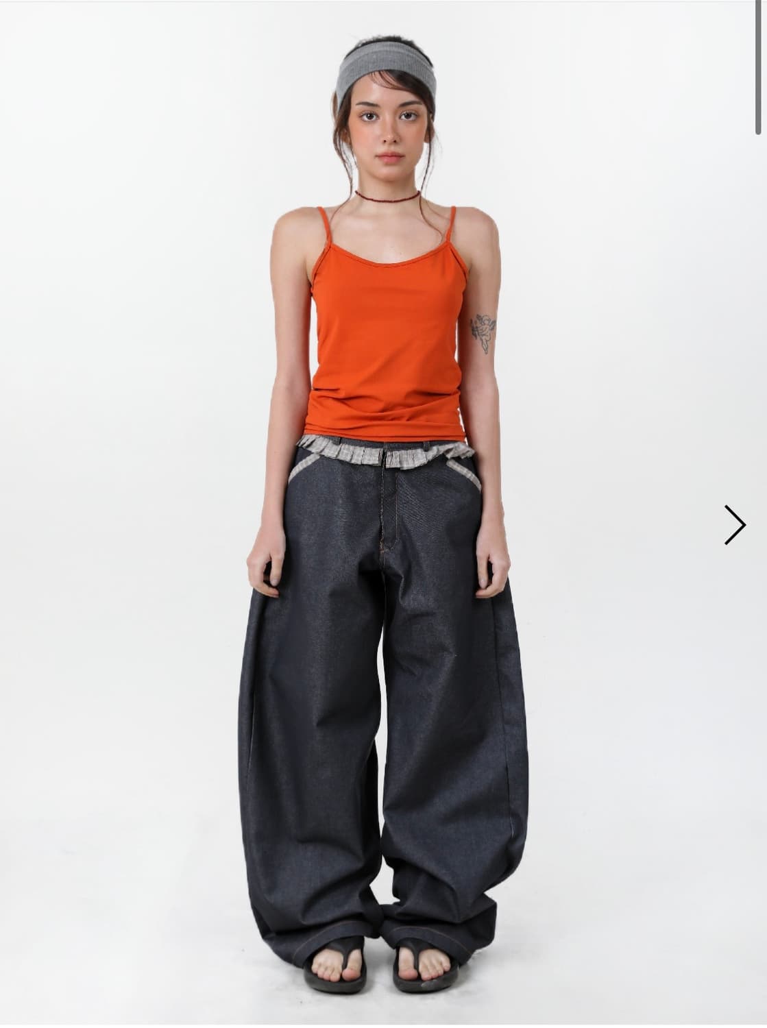 오운서 Checkmate Frill Curvy Denim Pants 상품이미지1