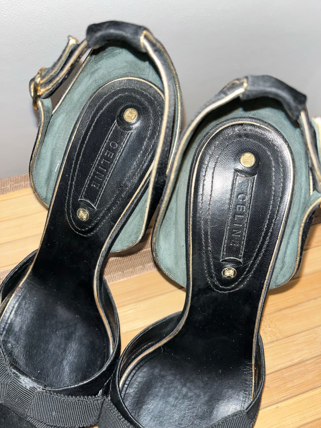 Celine 셀린느 새틴 블랙 리본 힐 상품이미지5