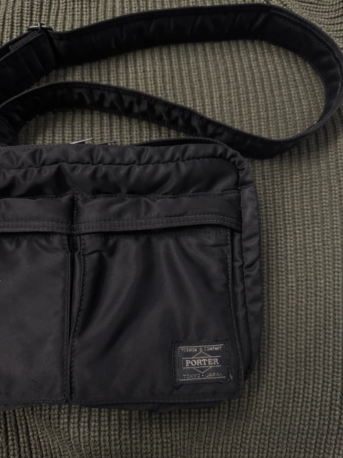 요시다 포터 탱커 숄더백 스몰 s black 상품이미지2