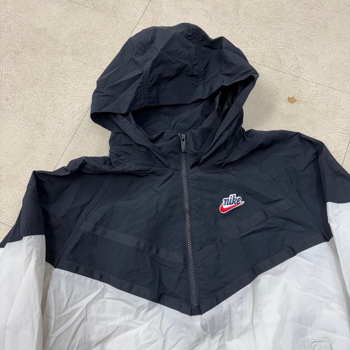 나이키 투톤 퓨추라 후드 아노락 바람막이 상품이미지2
