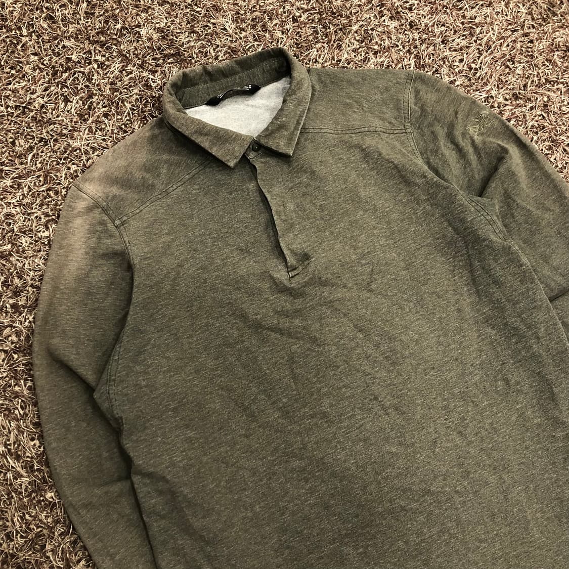 아크테릭스 캡티브 폴로 롱슬리브 상품이미지2