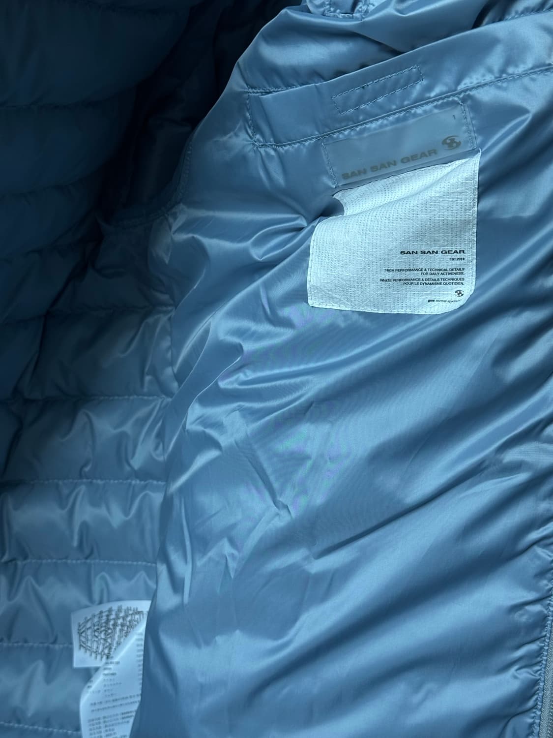 산산기어 경량패딩 25FW 사이즈 1 새상품 상품이미지3