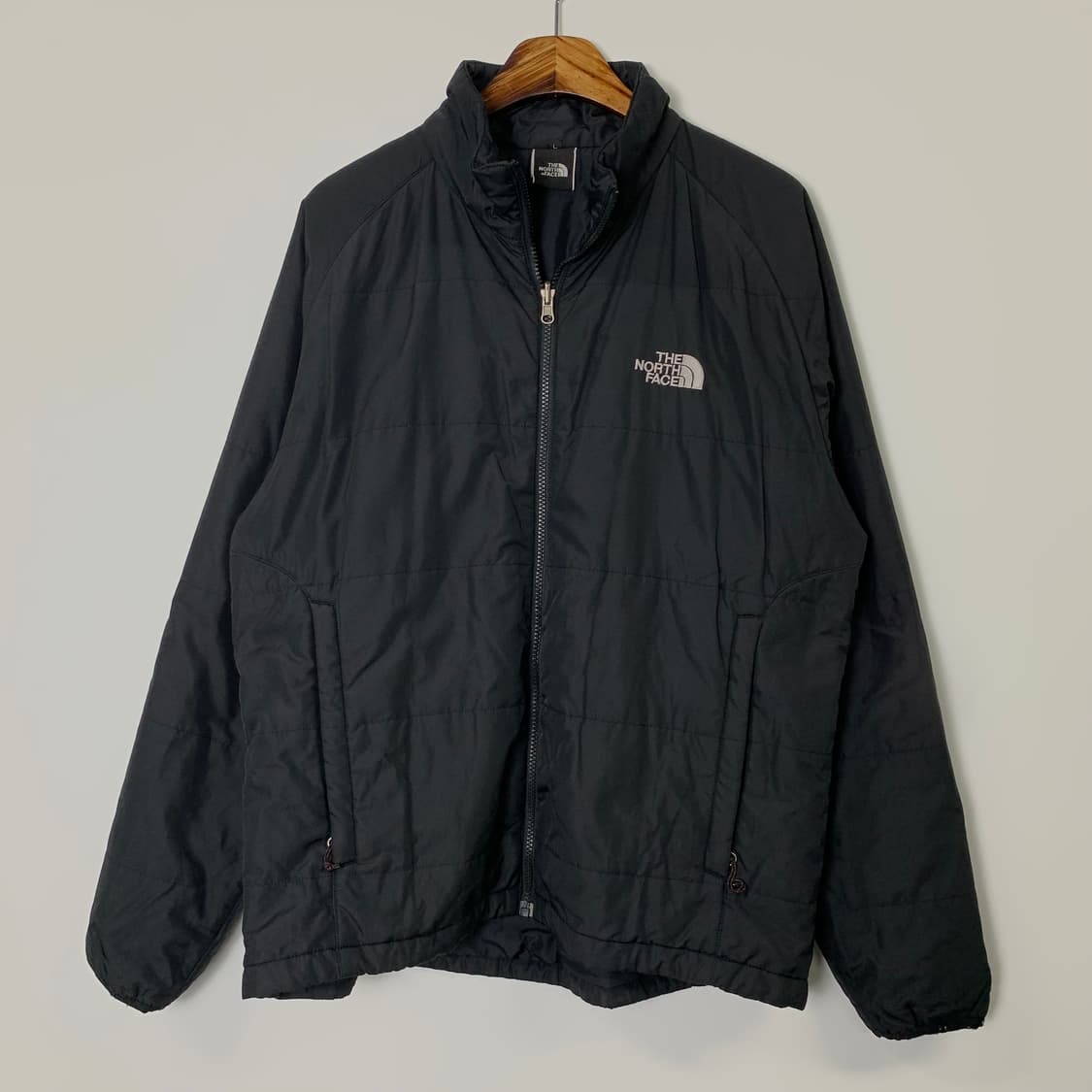 노스페이스 블랙 경량 패딩 자켓 상품이미지2