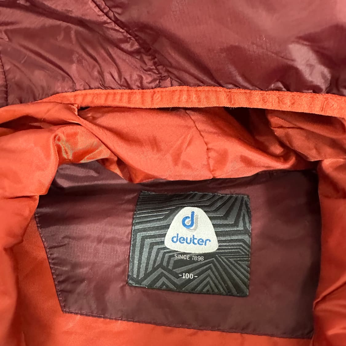 100 DEUTER 도이터 브라운 경량패딩 상품이미지4