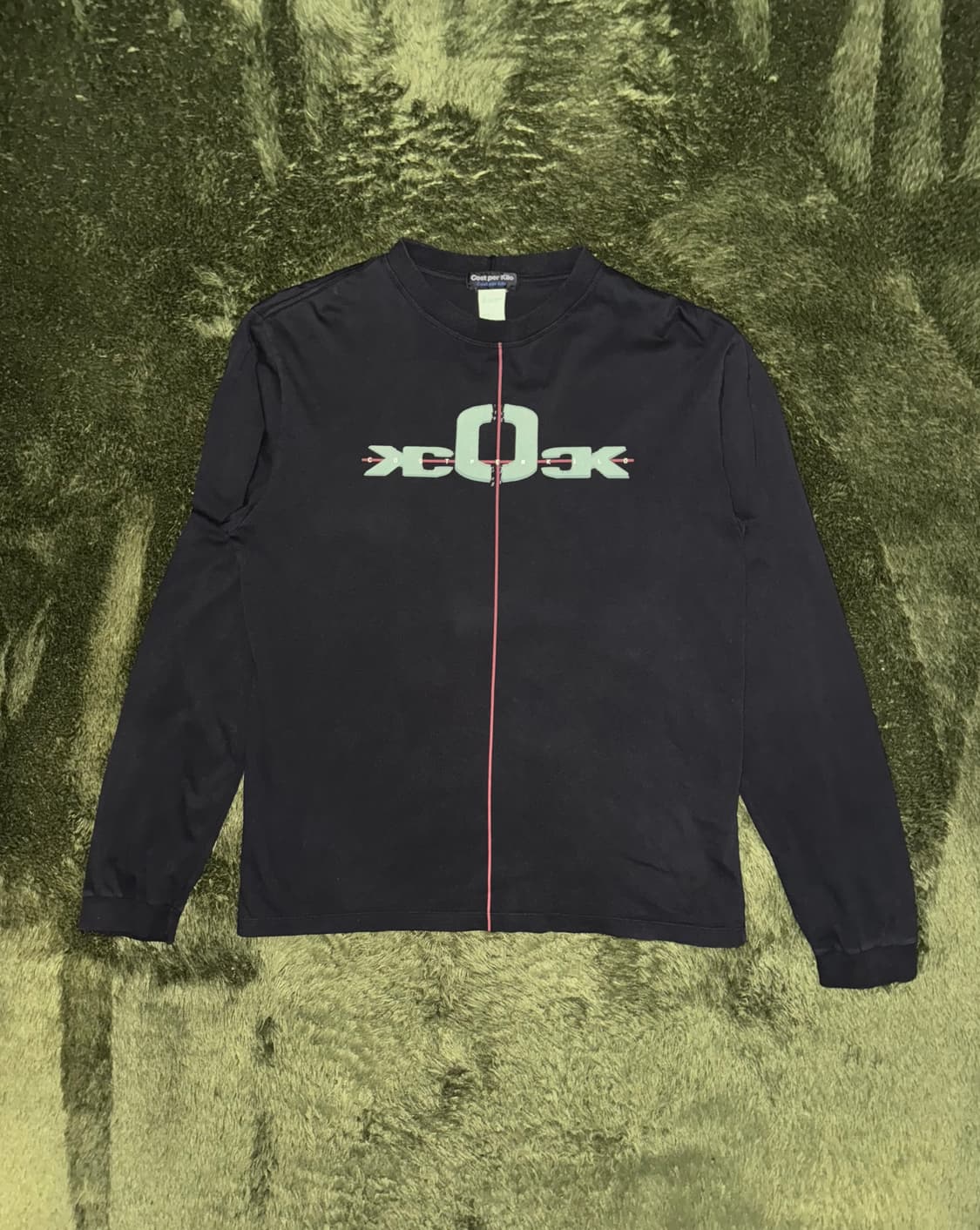 [XL] 코스트 퍼 킬로 크랙 로고 프린트 루즈 핏 롱슬리브 티셔츠 블랙 상품이미지1