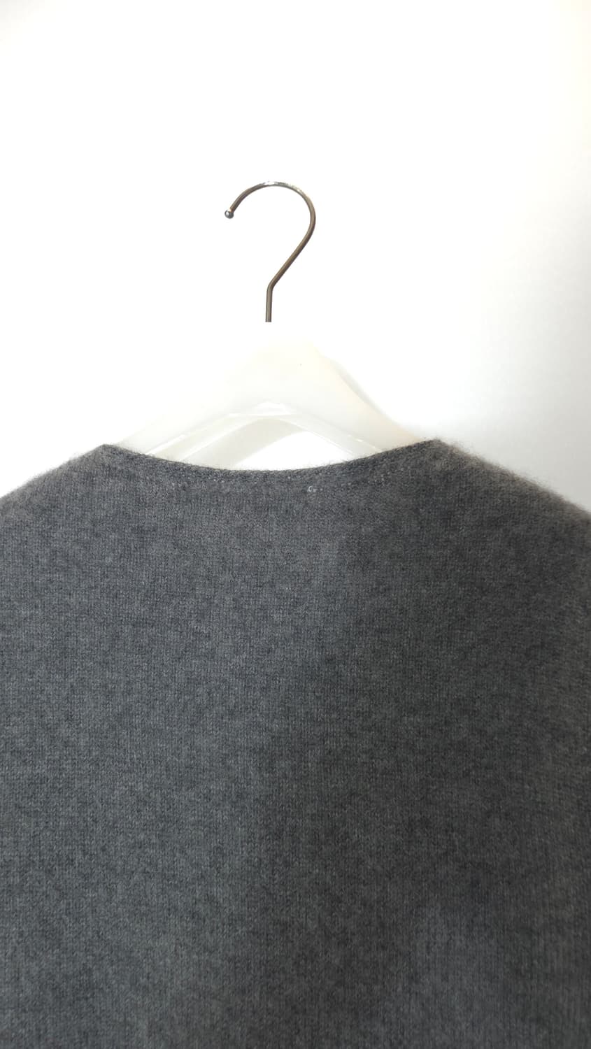 한섬 SJYP 2022 캐시미어100 라운드넥 니트 탑 M 사이즈 상품이미지6