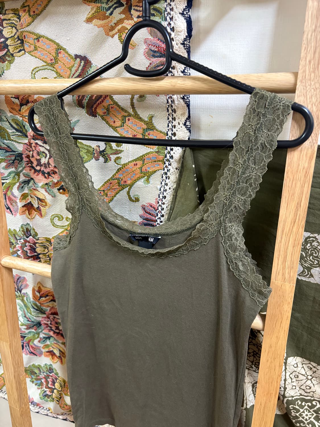 H&m 히피 모리 카키 레이스 나시  상품이미지2