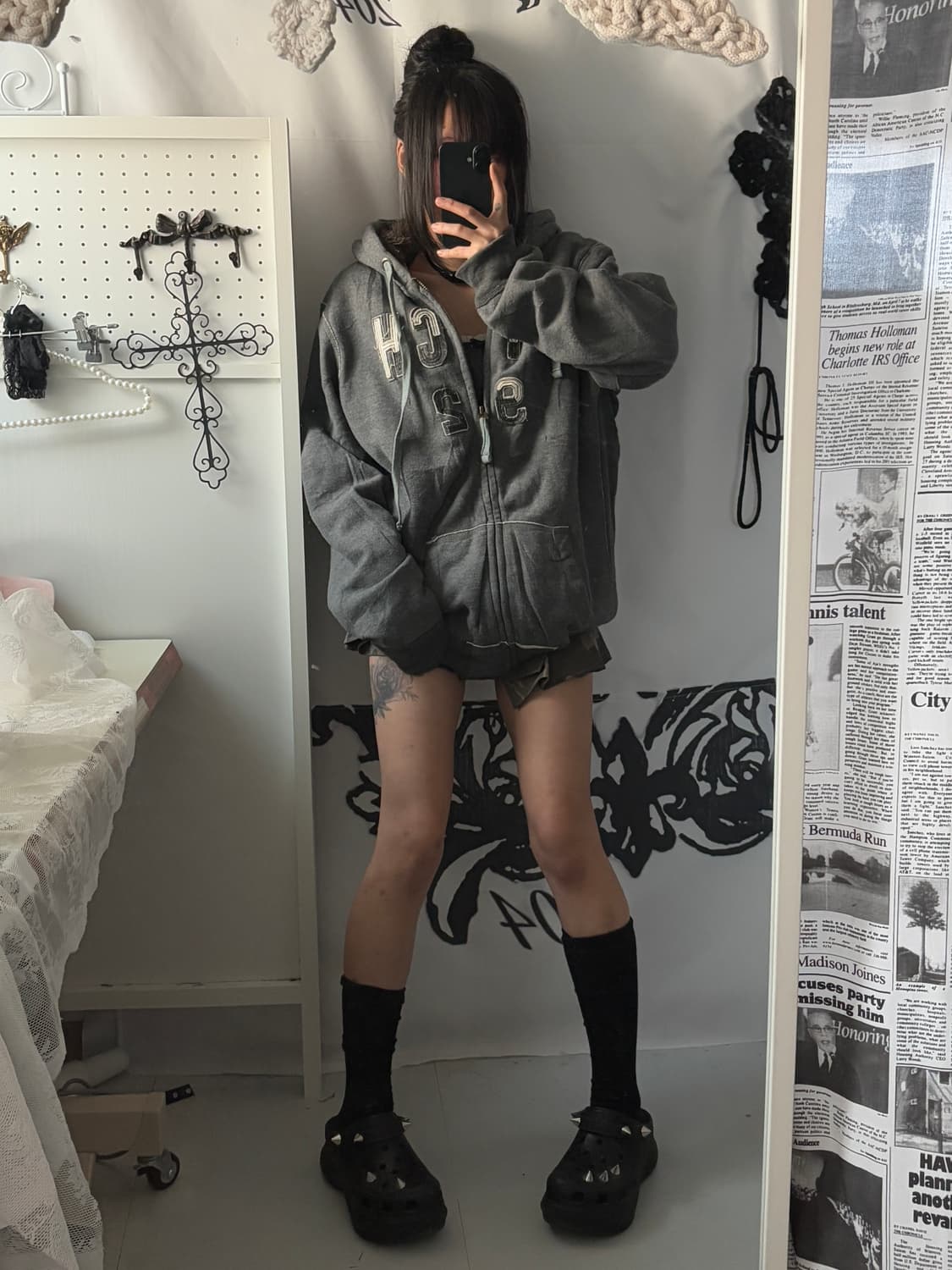 • Abercrombie Grey Wolf Hooded zip-up 상품이미지1