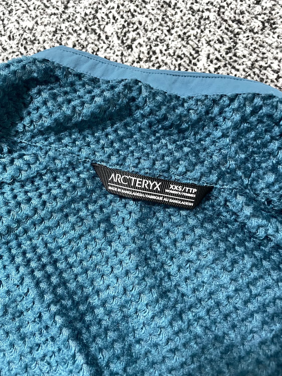 빈티지9. 아크테릭스 프로톤 베스트 조끼 바람막이  상품이미지3