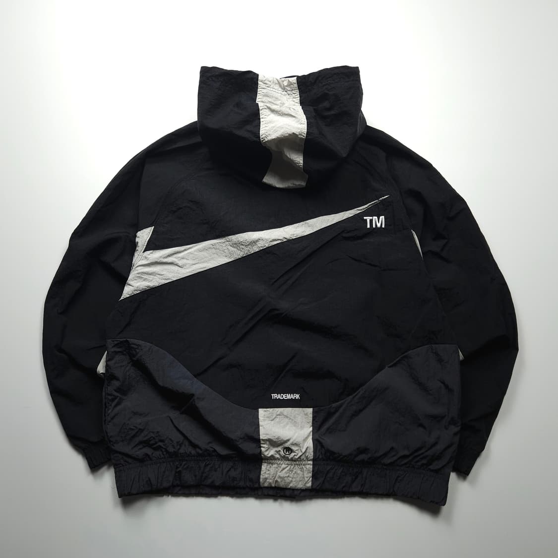 나이키 빅스우시 나일론 바람막이 자켓 (XL) 상품이미지2