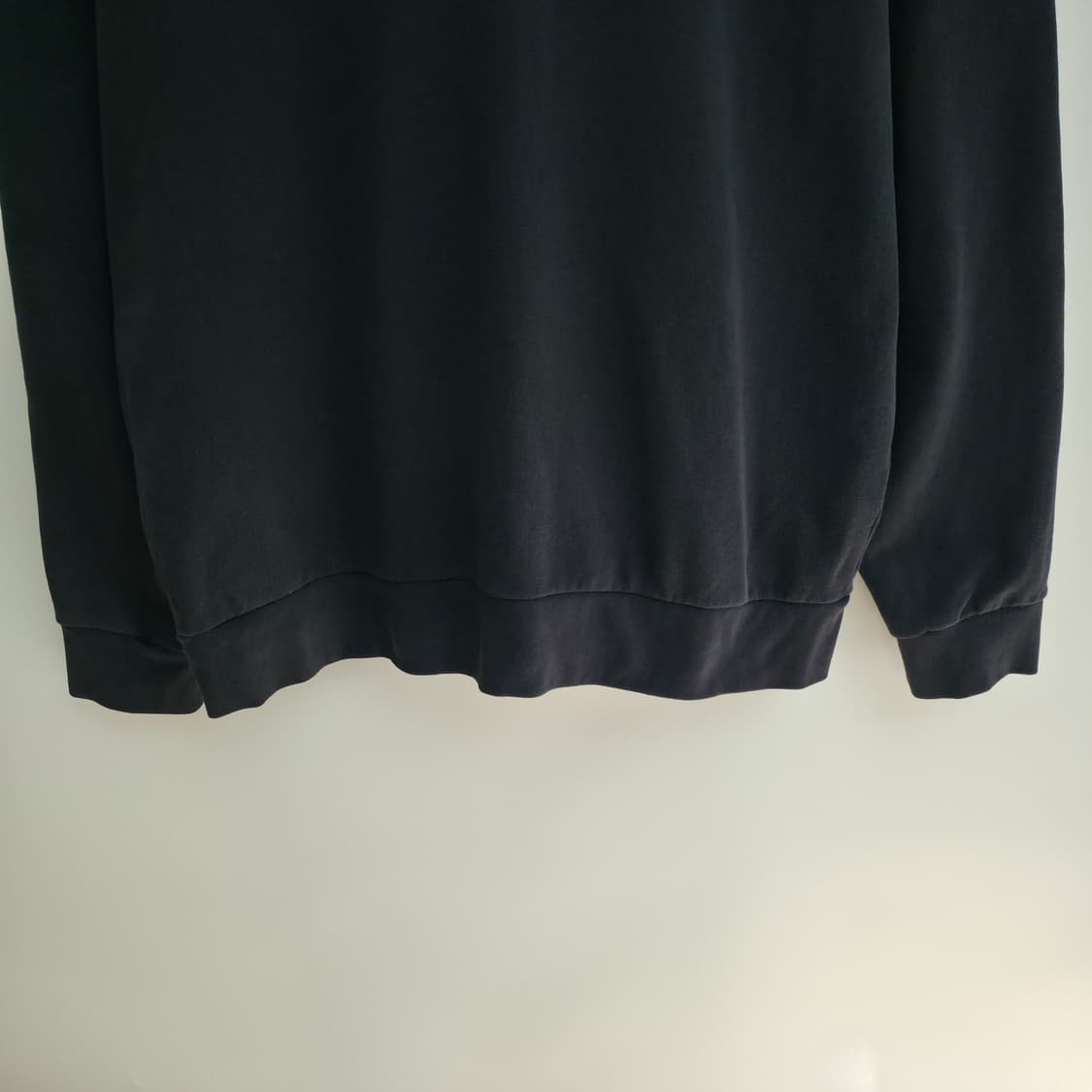 [XL] 폴로 랄프로렌 블랙 맨투맨 신형 큐알택 상품이미지3