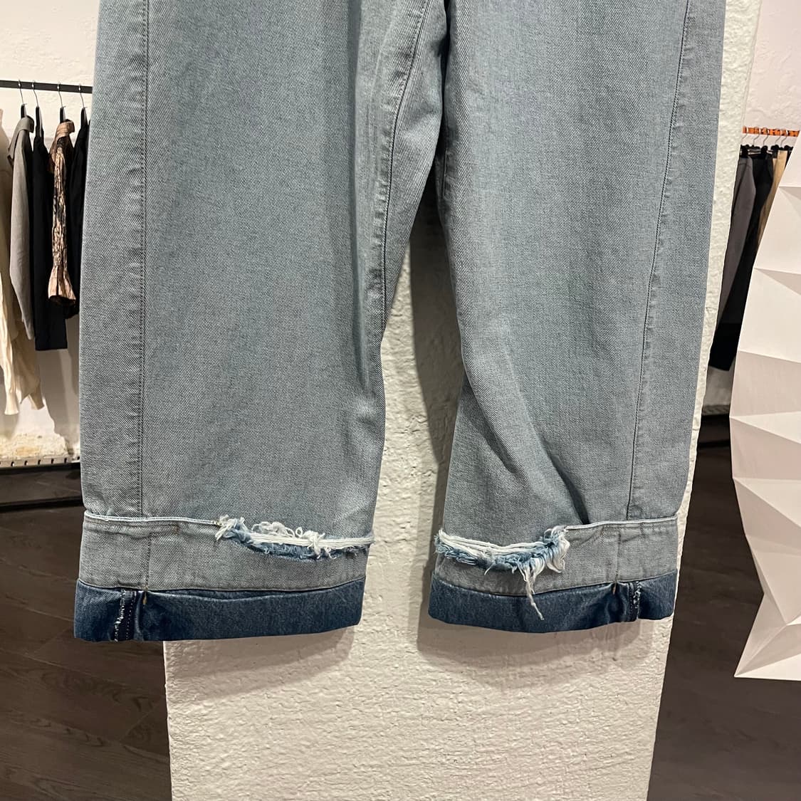 마리나 이 25ss 폴디드 오버사이즈 데님팬츠 상품이미지2