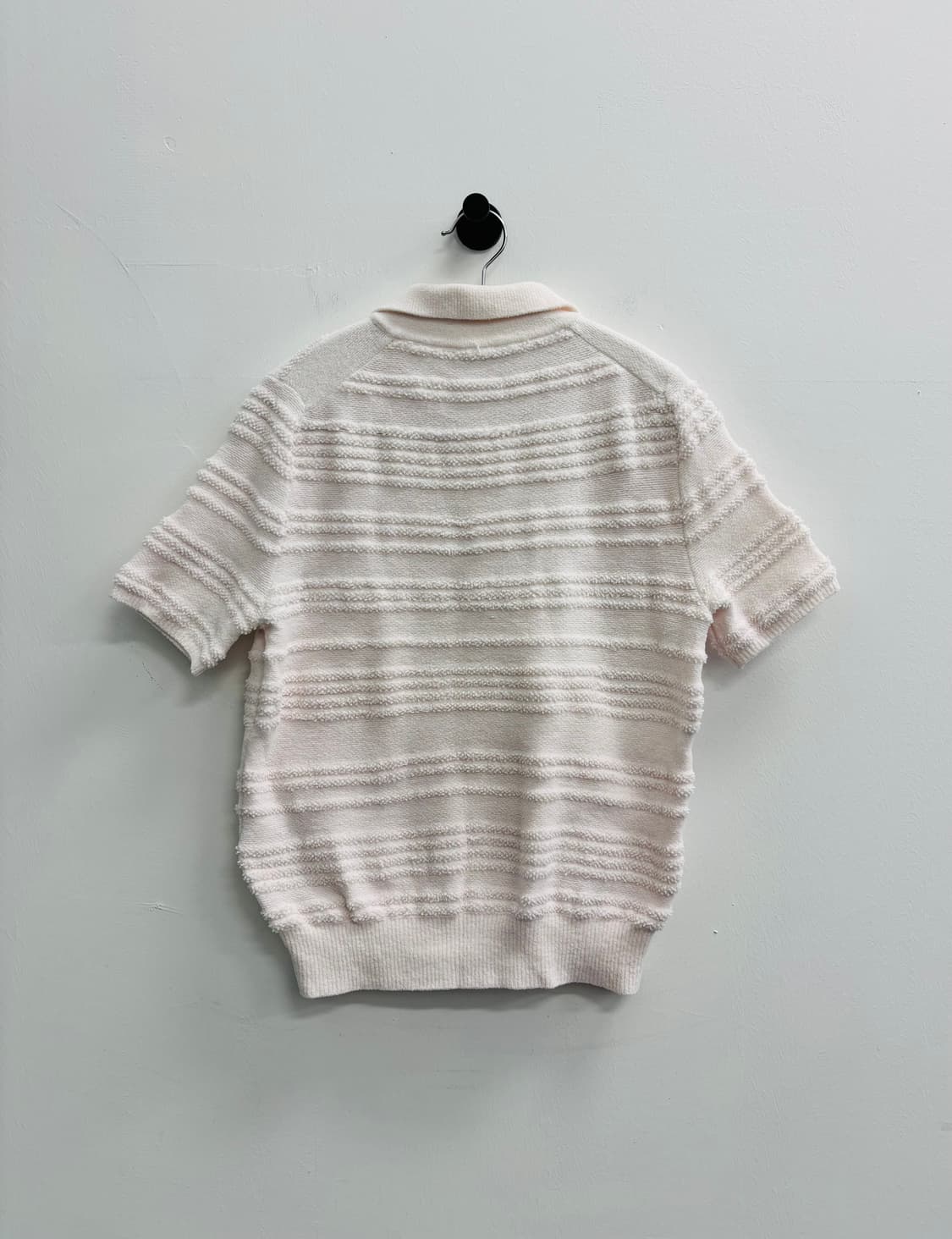 더 캐시미어 the CASHMERE 엠보 스트라이프 니트 칼라 셔츠 상품이미지2