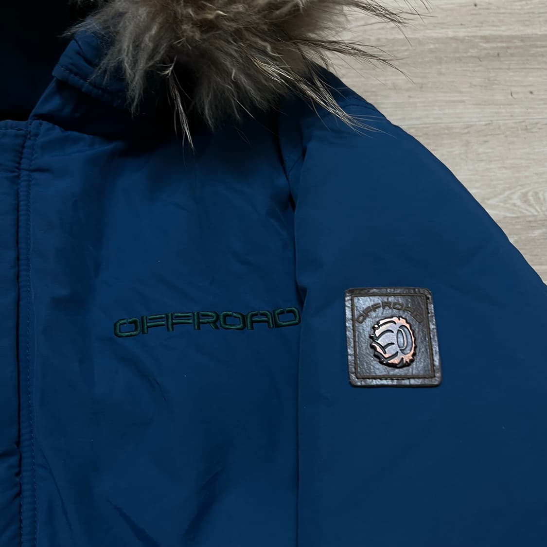 오프로드 옴니히트 덕다운 와펜 퍼후드 패딩 점퍼 [딥 블루] L/100 상품이미지4