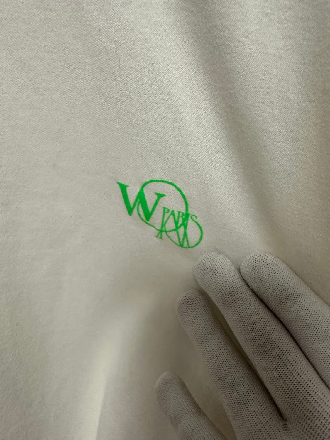 (48) 우영미 글로우 백로고 롱슬리브 아이보리  상품이미지3