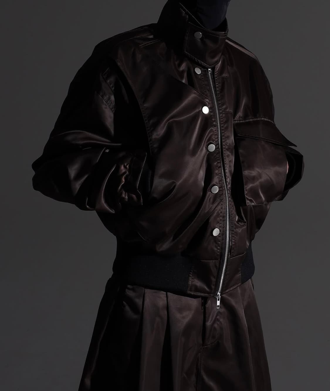 뉴치프시크 디피 사틴 나일론 봄버 상품이미지2