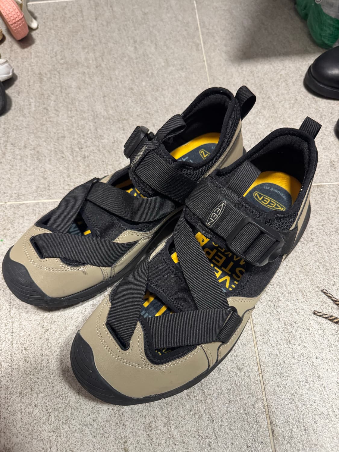 keen 제라포트 트레일 샌들 280mm 상품이미지1