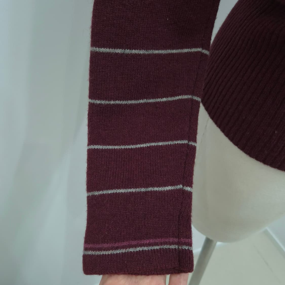 울100 버건디 터틀넥 니트 상품이미지7