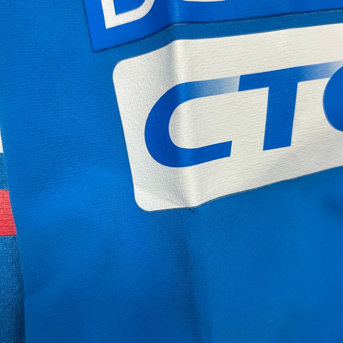 엄브로 2015 감바 오사카 선수 실착용 어센틱 트레이닝탑(L-XL) 상품이미지3