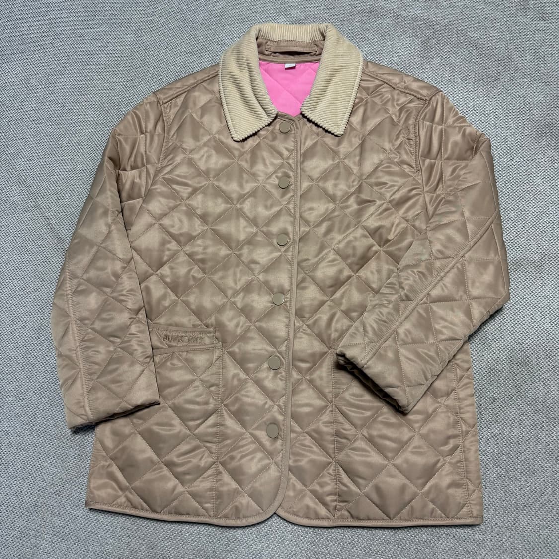 버버리 퀼팅 코듀로이 카라 자켓 (정품) 상품이미지1