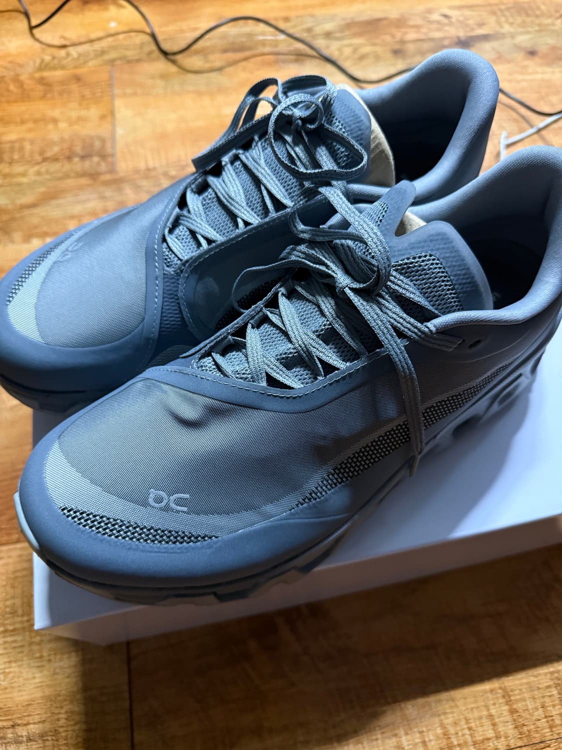 [285] 온파프 클라우드몬스터 하이퍼 그레이 상품이미지1