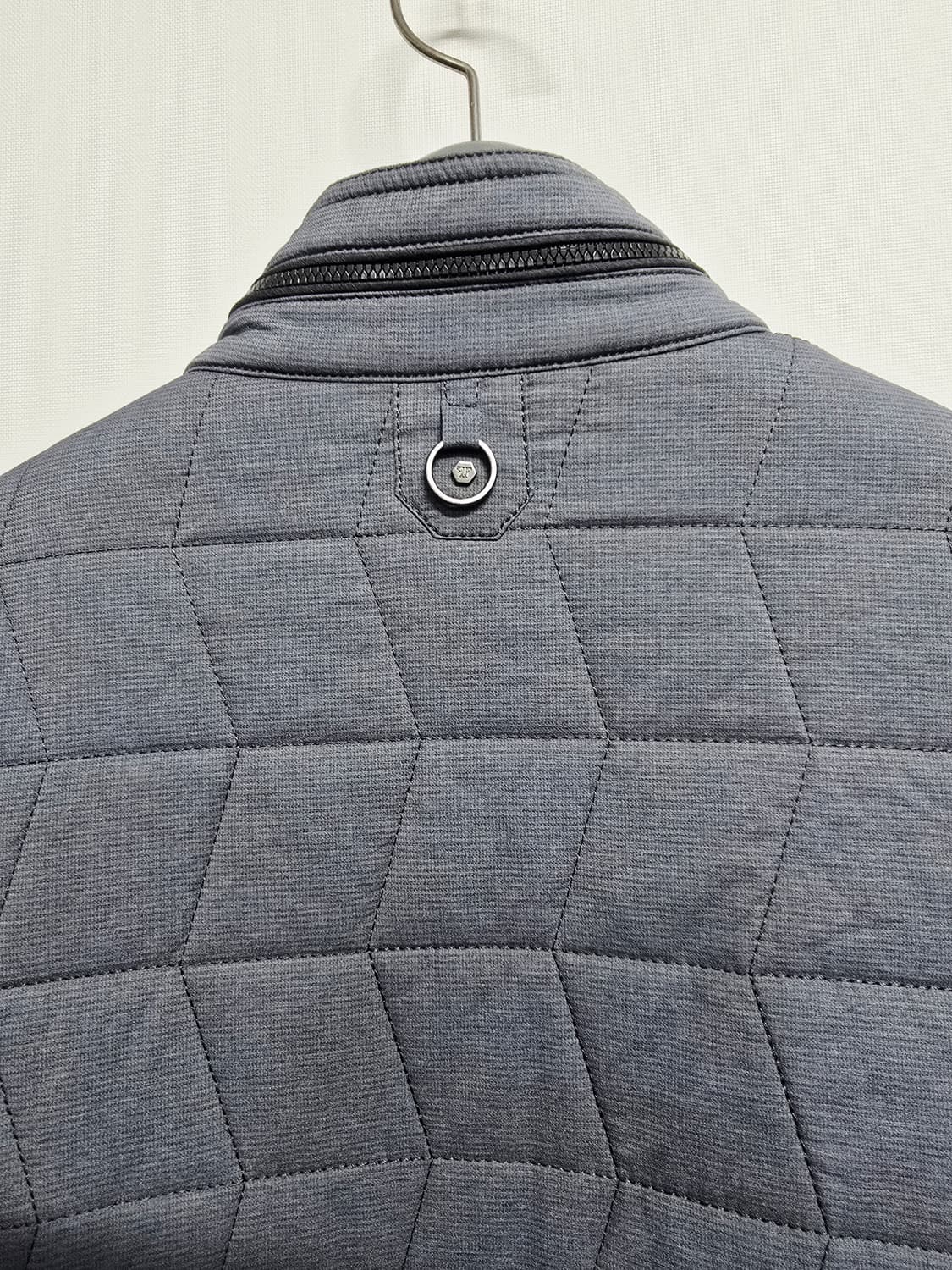 프랑코페라로 차콜 그레이 퀼팅 점퍼105 상품이미지5