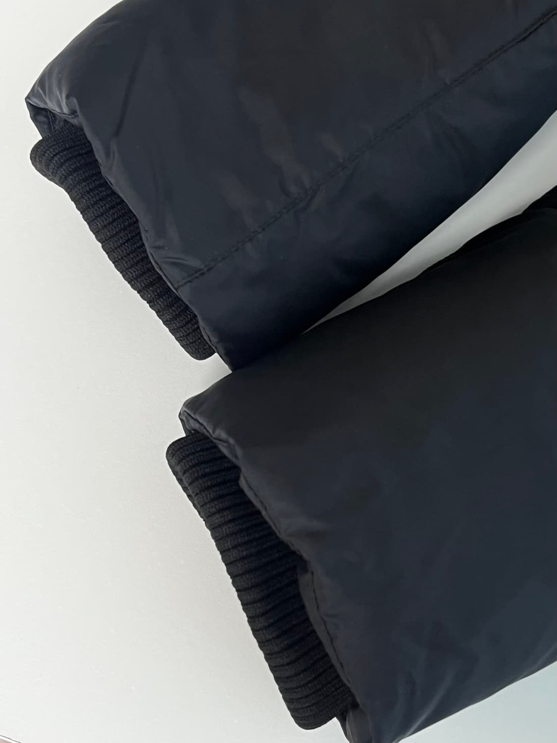 46) 생로랑 14FW 에디슬리먼 스터드 구스다운 패딩 상품이미지8