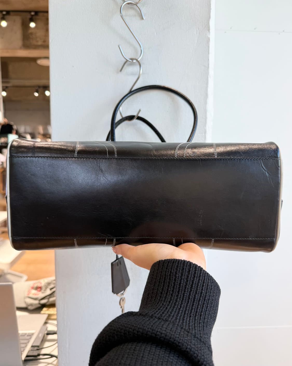 프라다 블랙 비텔로 드라이브 볼링백  상품이미지7