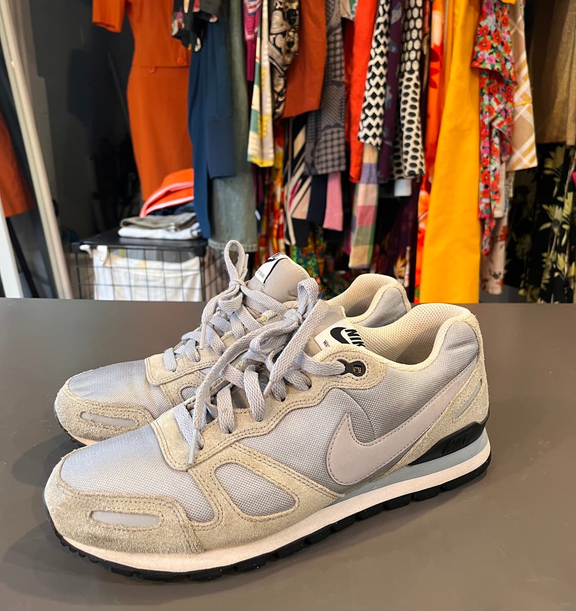 나이키 에어 와플 트레이너 그레이 스웨이드 스니커즈 (285mm) 상품이미지1